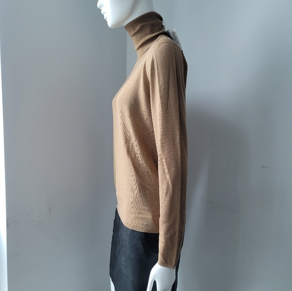 NWT MaxMara Saluto Wool Turtleneck Sweater Small - Picture 6 of 10